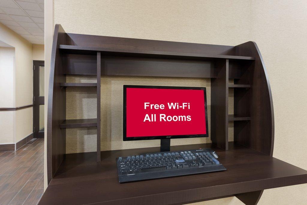 Red Roof Inn & Suites Columbus West Broad Bagian luar foto