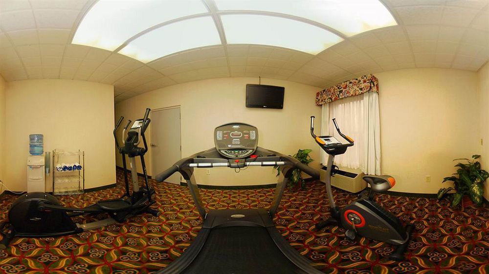 Red Roof Inn & Suites Columbus West Broad Bagian luar foto